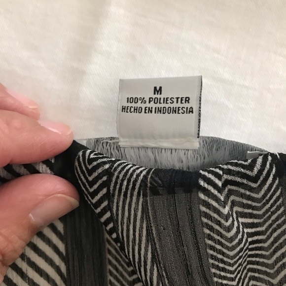 Liz Claiborne Sheer Long Sleeve Boho Blouse Top - Picture 4 of 11